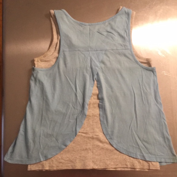 “Unique” Rhinestone Tank Top - Picture 2 of 3